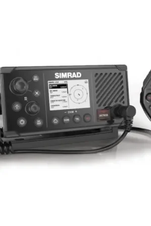 Petit Prix Simrad RS40-B VHF-radio and GPS-500