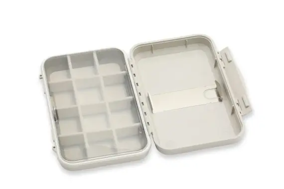 Prix Cassé C&F Design Universal System Case Medium with Comp. - Off-White