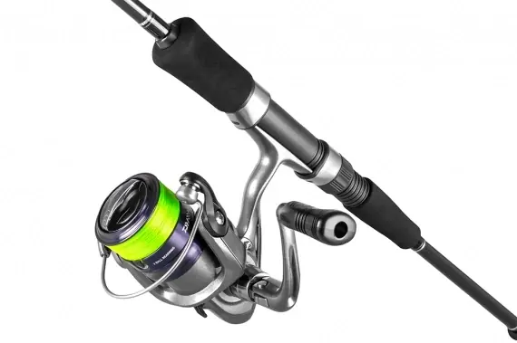 Daiwa Crossfire Spinningset 8 fot, 10-40g Seulement Aujourd'hui