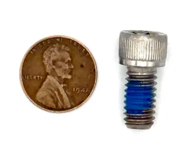 Haute Qualité Minn Kota Trolling Motor Part - SCREW-5-16-18 X 5/8 SHCS SS DOWN IMAGING SONAR - 830-110