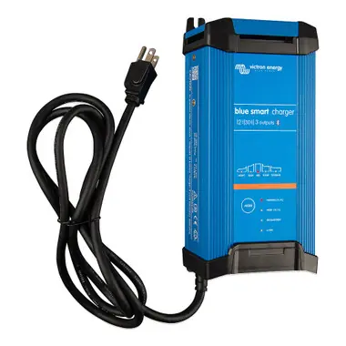 Victron Blue Smart IP22 12VDC 30A 3 Bank 120V Charger - Dry Mount Vente Directe