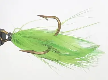 10 Flies - Green Feather Black Head on Bronze 2 Mustad Treble Hook Remise