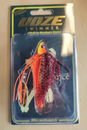 Rubber jig MEGABASS Uoze swimmer 7gr 4/0 Fire shad Nouvelle Collection