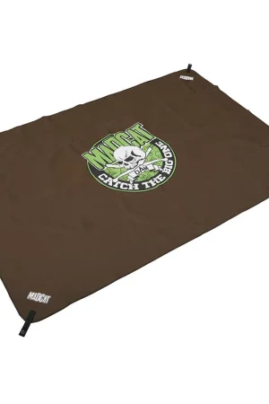 Marque Tapis de reception madcat photo 2.75x2.00m