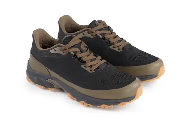 Chaussures de Pêche Fox Explorer Trainer V2 Commander Vite