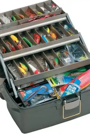 Dernière Chance Boîte Plano Guide Series™ Tray Tackle Box